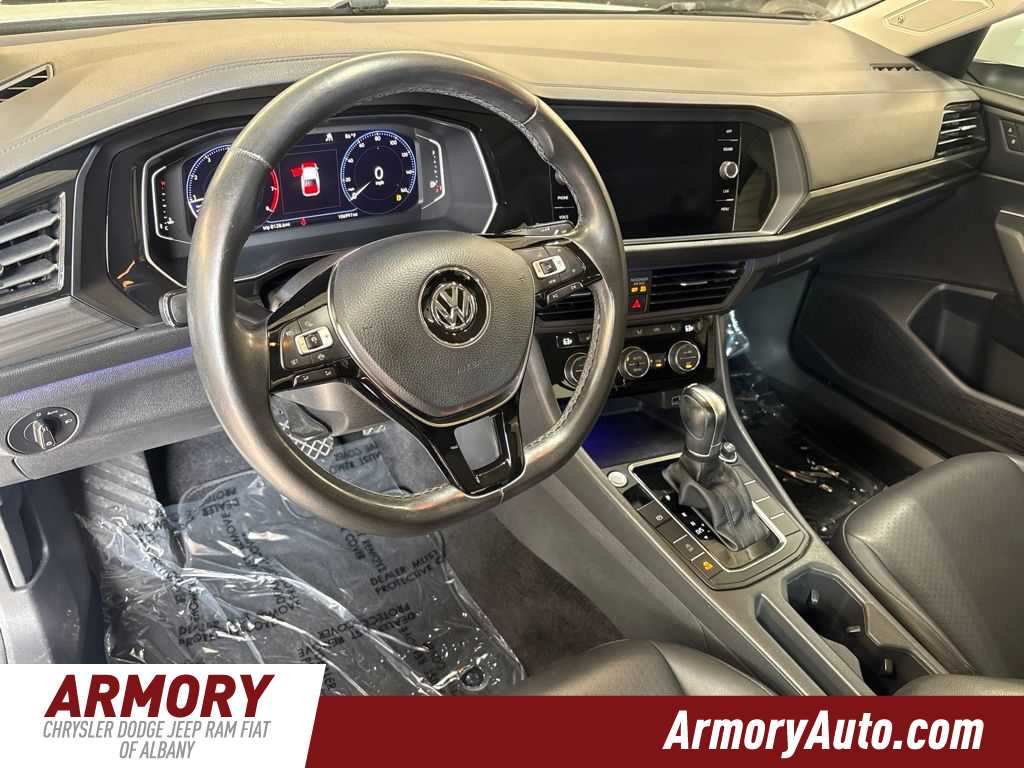 Thumbnail: 2019 Volkswagen Jetta - 11
