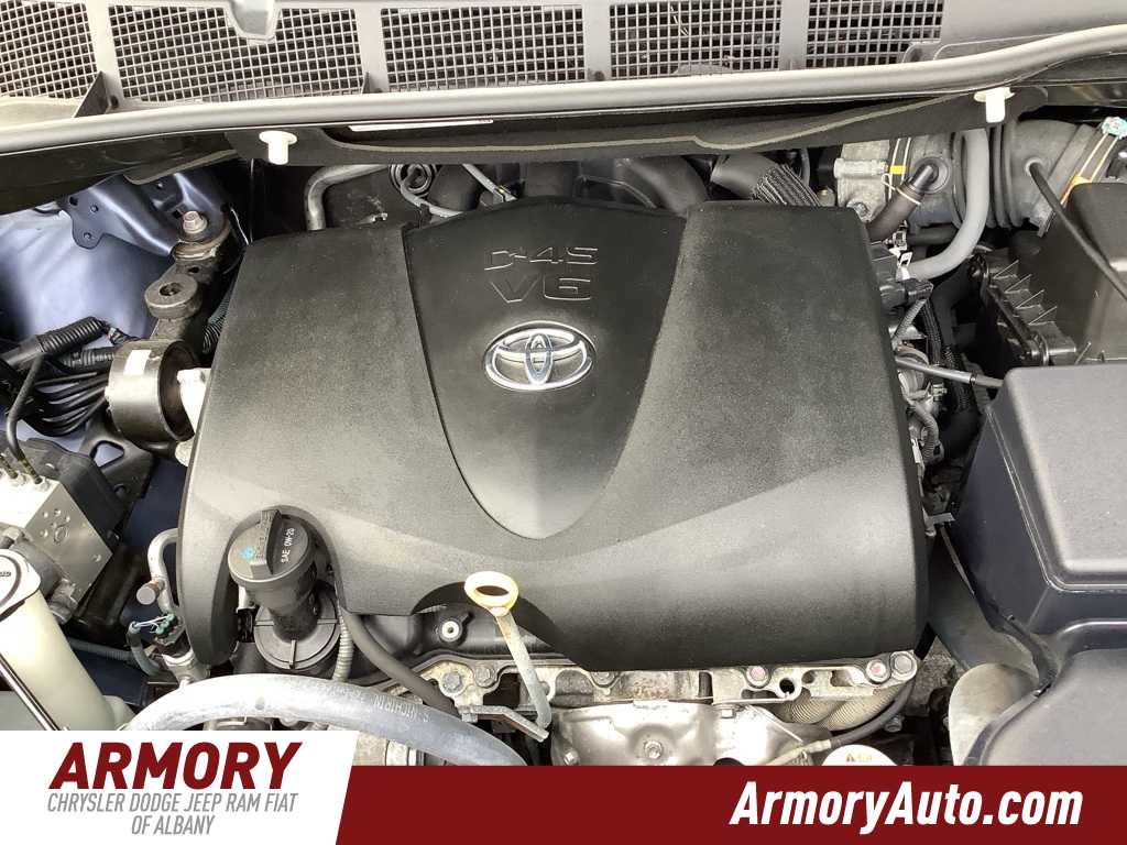 Thumbnail: 2020 Toyota Sienna - 38