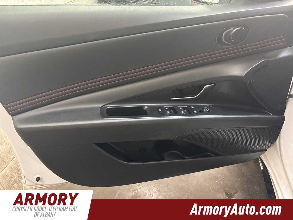 Thumbnail: 2023 Hyundai Elantra - 7