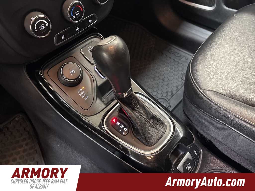 Thumbnail: 2018 Jeep Compass - 20