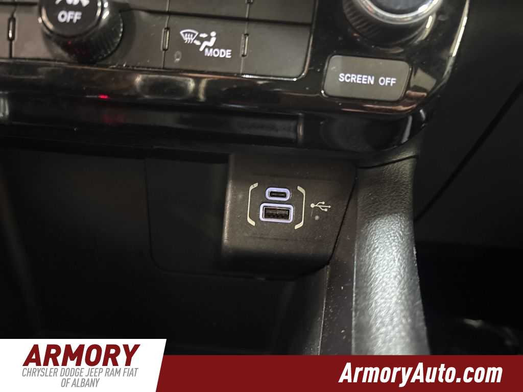 Thumbnail: 2023 Jeep Compass - 19