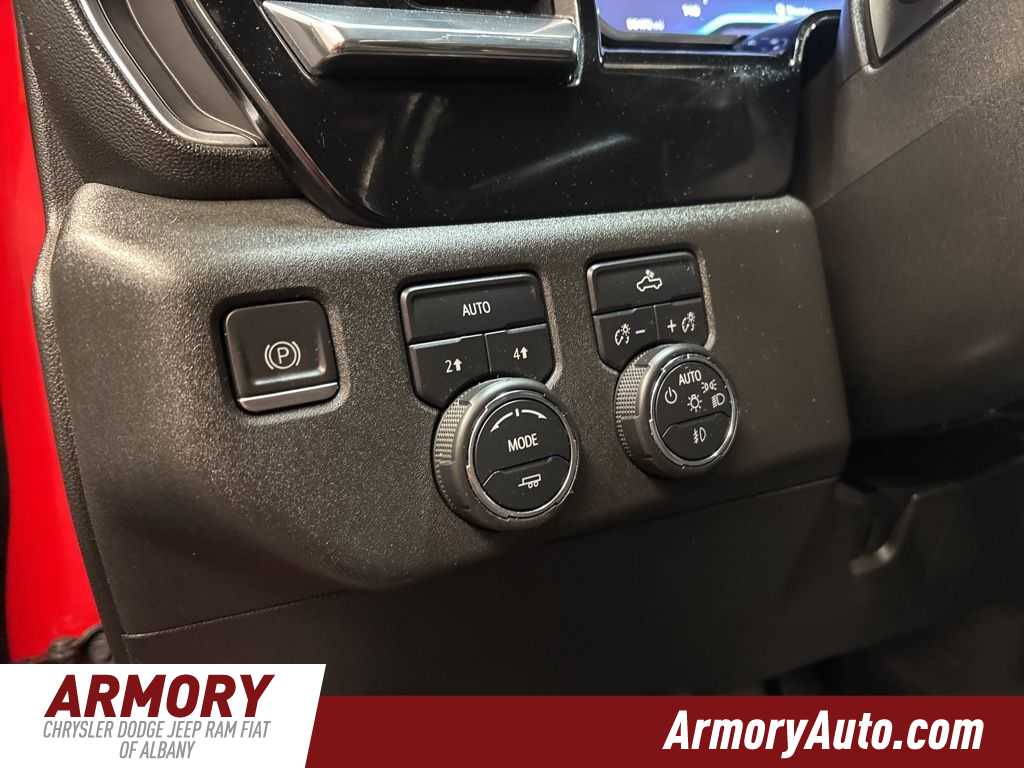 Thumbnail: 2023 Chevrolet Silverado 1500 - 11