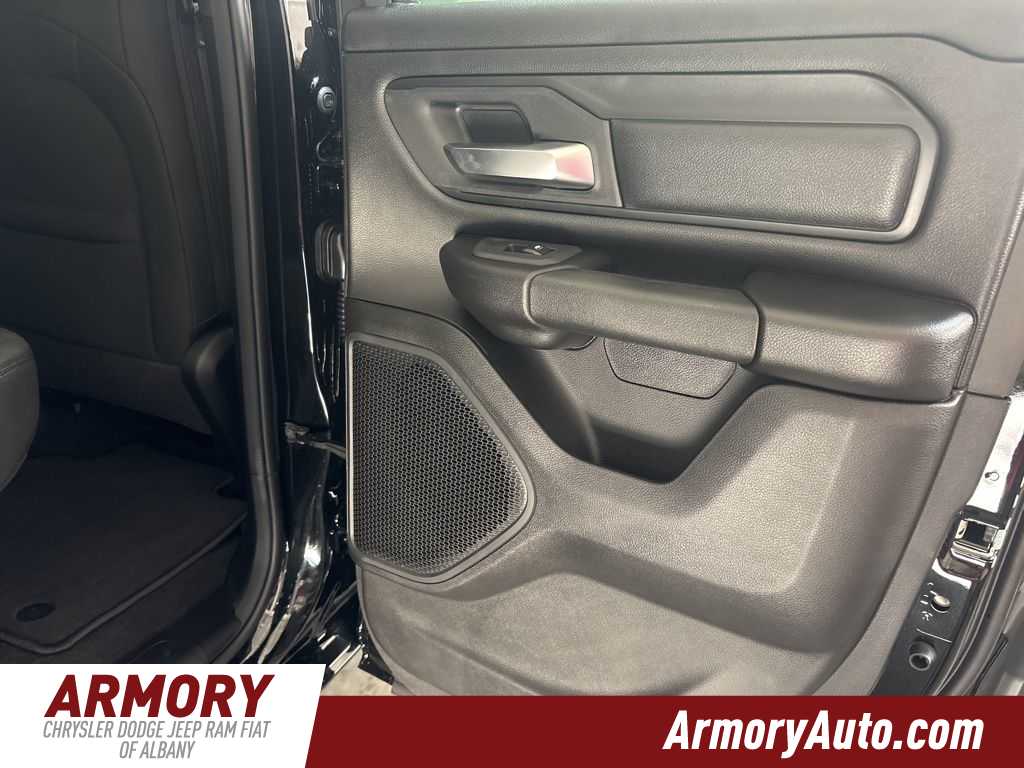 Thumbnail: 2026 RAM 1500 - 26