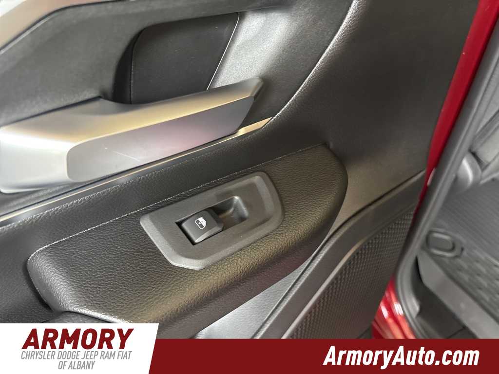 Thumbnail: 2026 RAM 1500 - 25