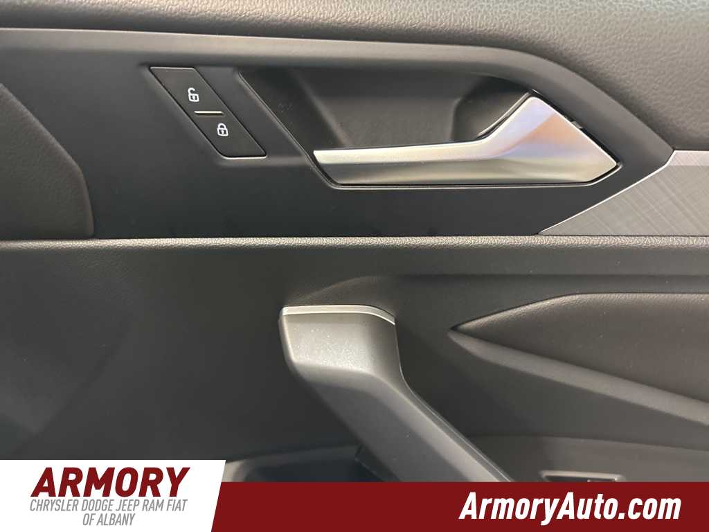 Thumbnail: 2024 Volkswagen Jetta - 35