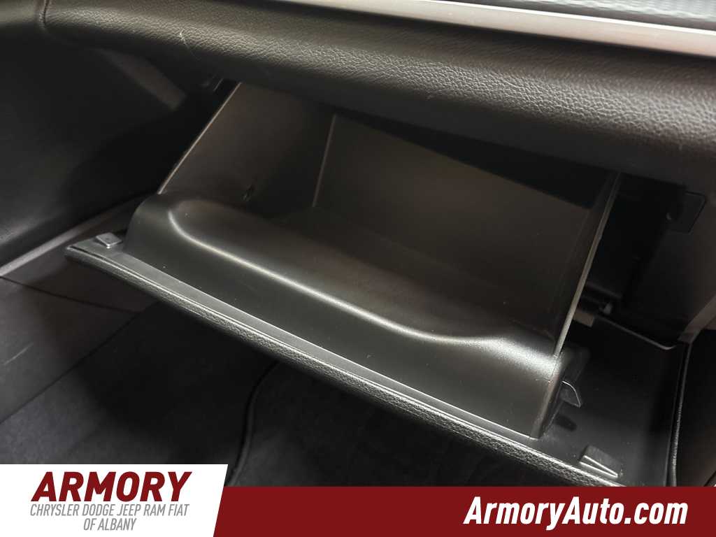 Thumbnail: 2025 Jeep Grand Cherokee - 41