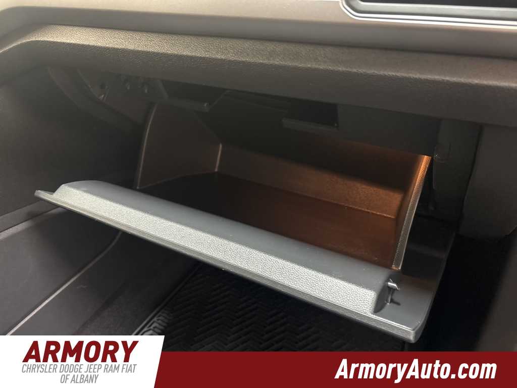 Thumbnail: 2018 Volkswagen Atlas - 40