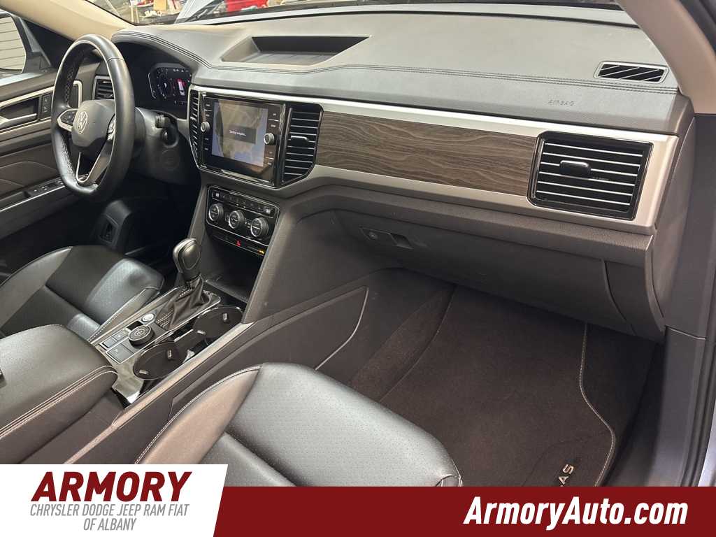 Thumbnail: 2022 Volkswagen Atlas - 45