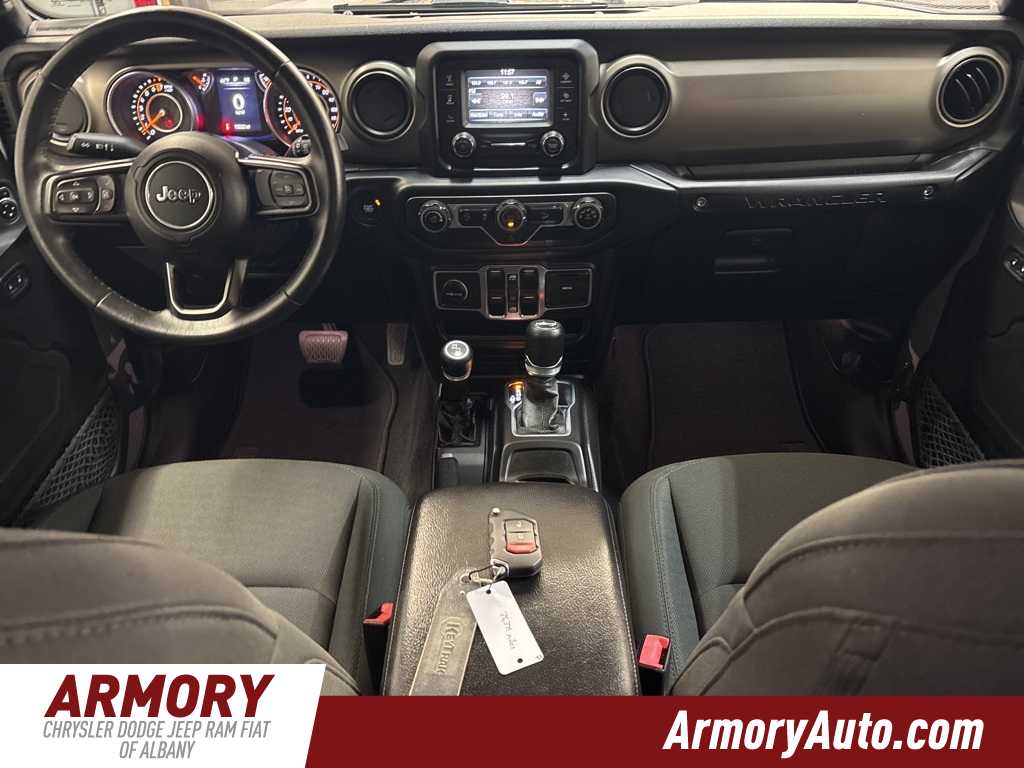 Thumbnail: 2018 Jeep Wrangler - 32