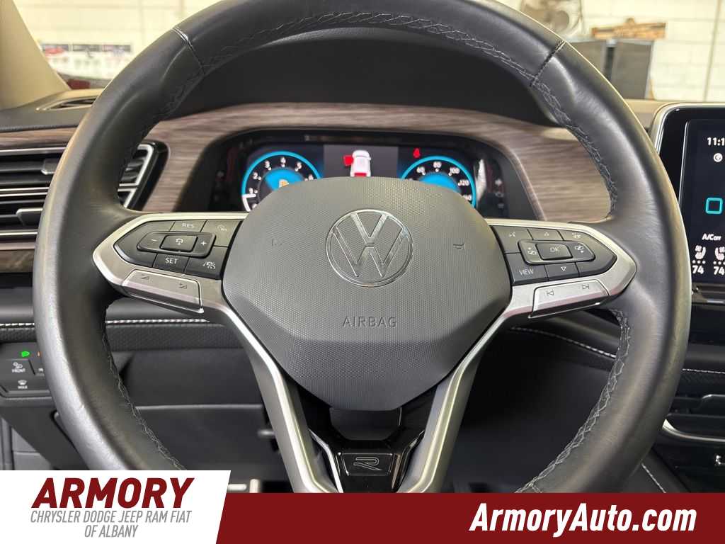 Thumbnail: 2024 Volkswagen Atlas - 16