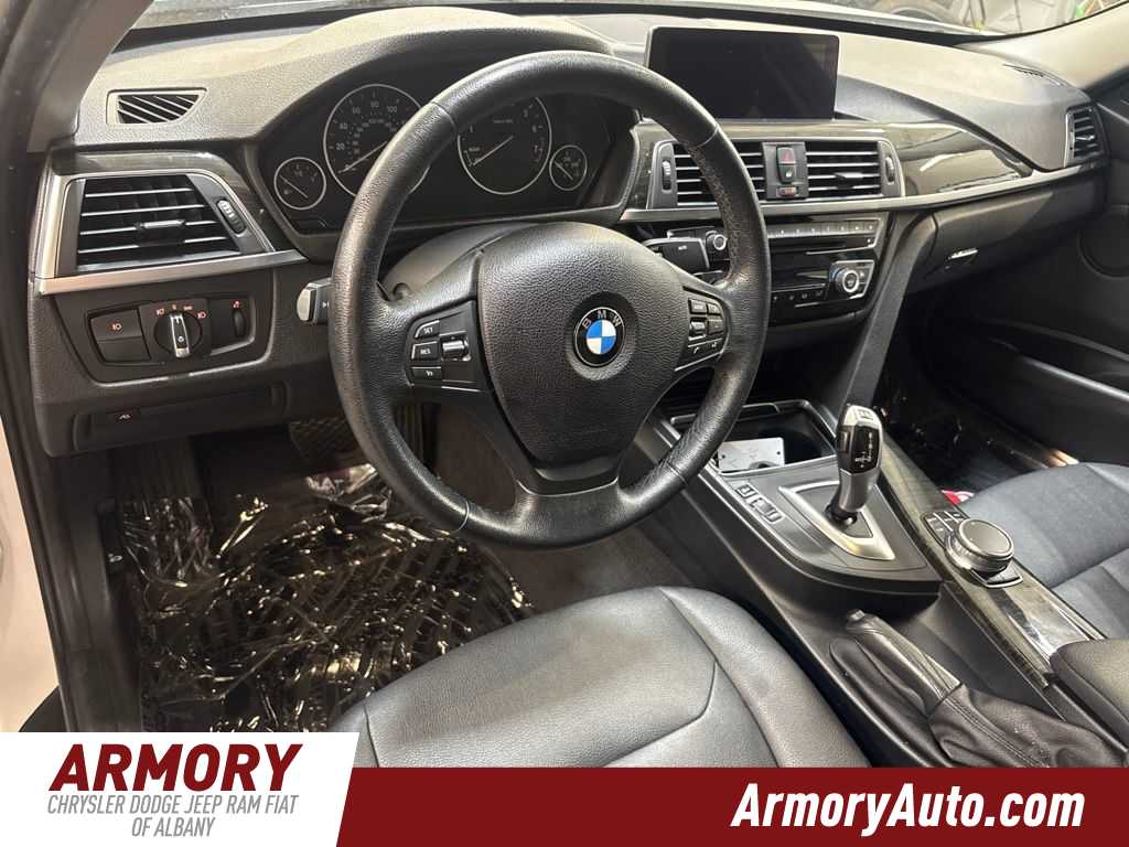 Thumbnail: 2018 BMW 3 Series - 8