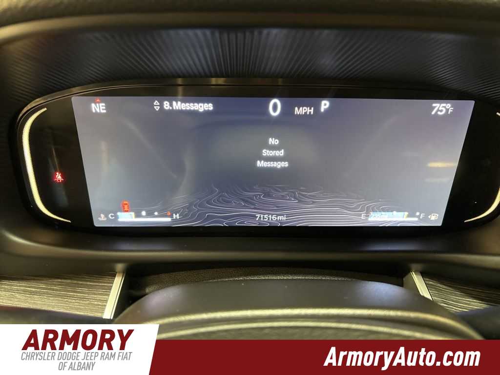 Thumbnail: 2024 Jeep Wagoneer - 16