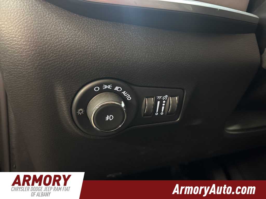 Thumbnail: 2025 Jeep Compass - 10