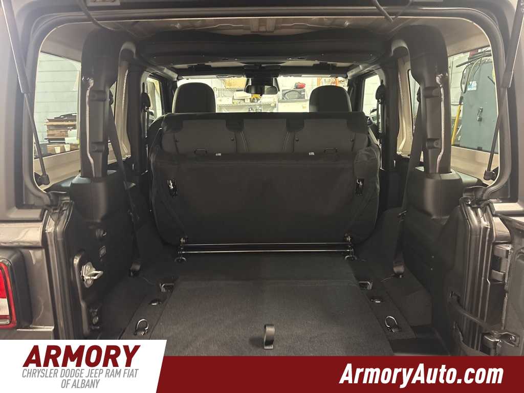 Thumbnail: 2026 Jeep Wrangler - 25