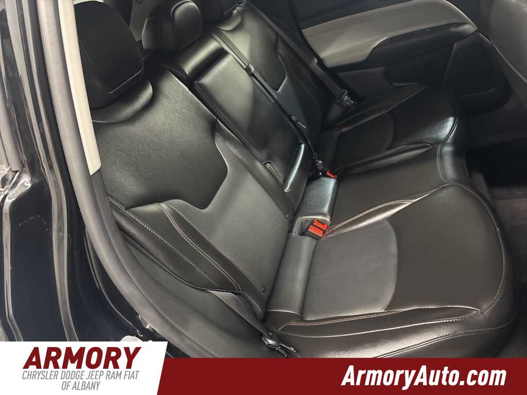 Thumbnail: 2022 Jeep Compass - 31