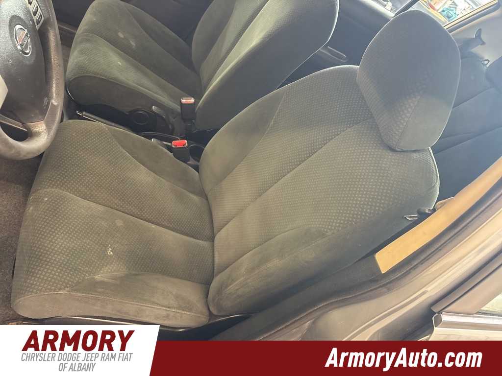 Thumbnail: 2011 Nissan Versa - 10