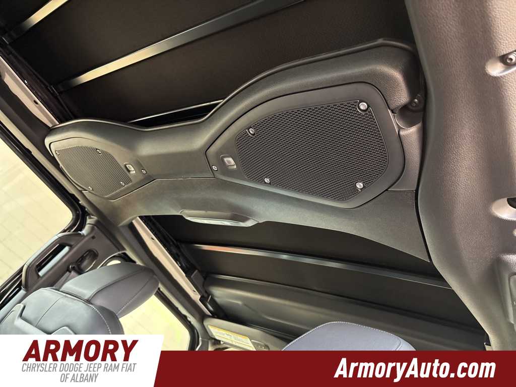 Thumbnail: 2025 Jeep Wrangler - 23