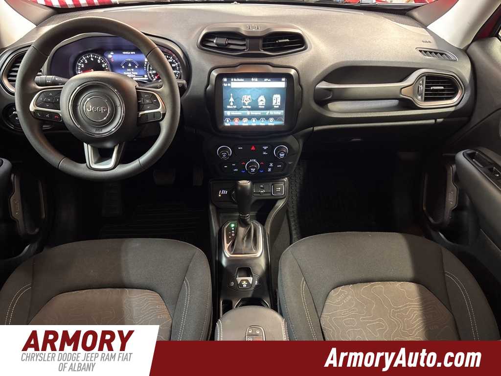 Thumbnail: 2023 Jeep Renegade - 32