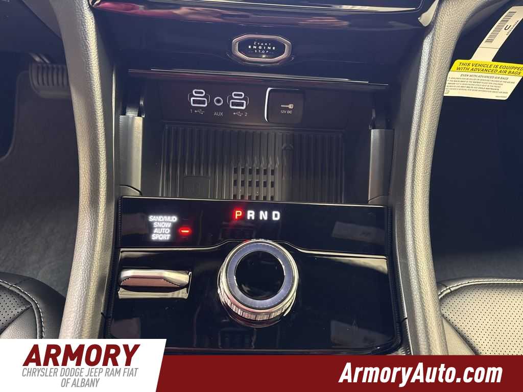 Thumbnail: 2026 Jeep Grand Cherokee - 18