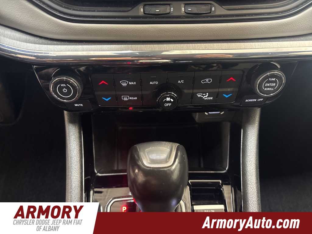 Thumbnail: 2022 Jeep Compass - 18