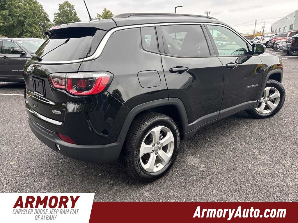 Thumbnail: 2018 Jeep Compass - 4