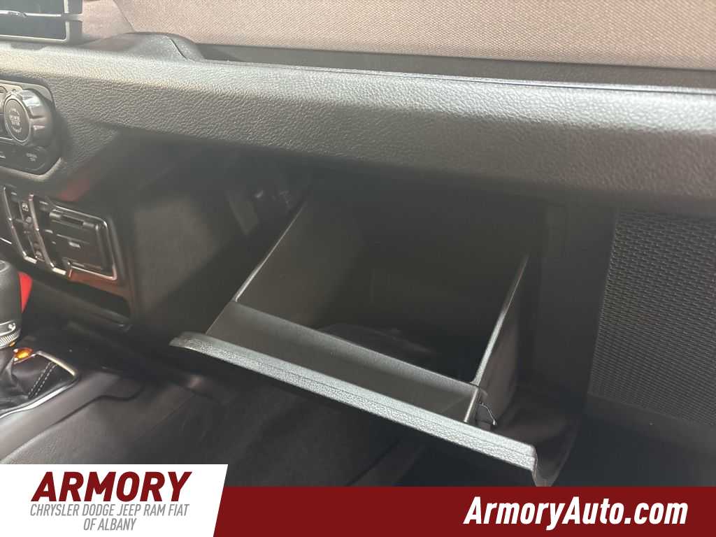 Thumbnail: 2026 Jeep Wrangler - 33