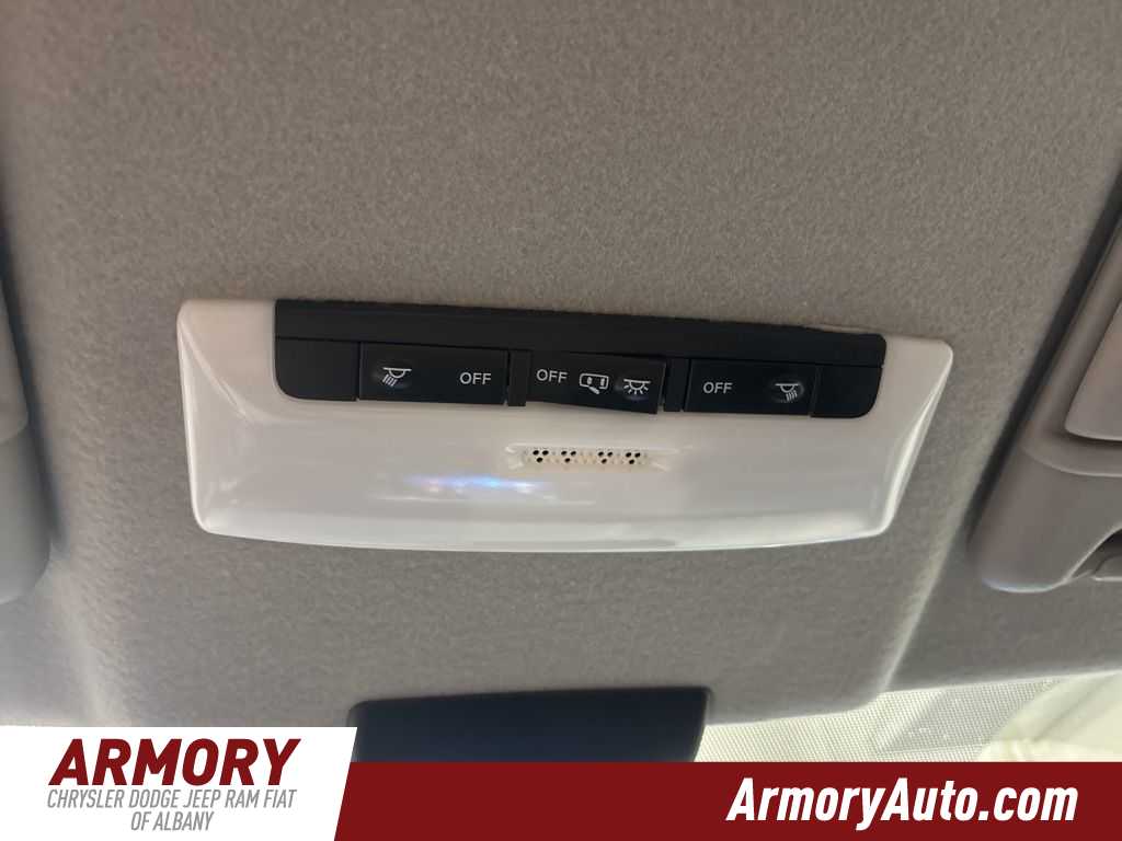 Thumbnail: 2022 Nissan Kicks - 21