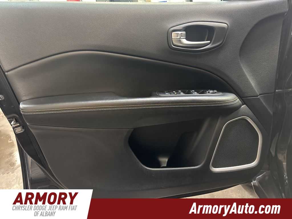 Thumbnail: 2021 Jeep Compass - 7