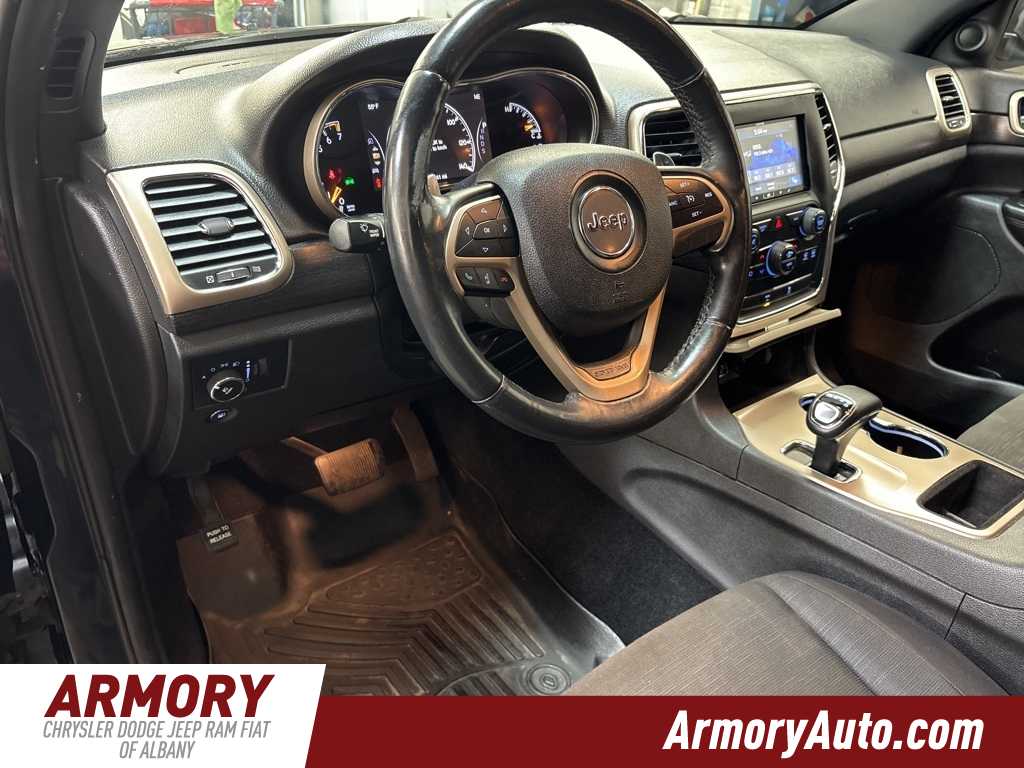 Thumbnail: 2014 Jeep Grand Cherokee - 9