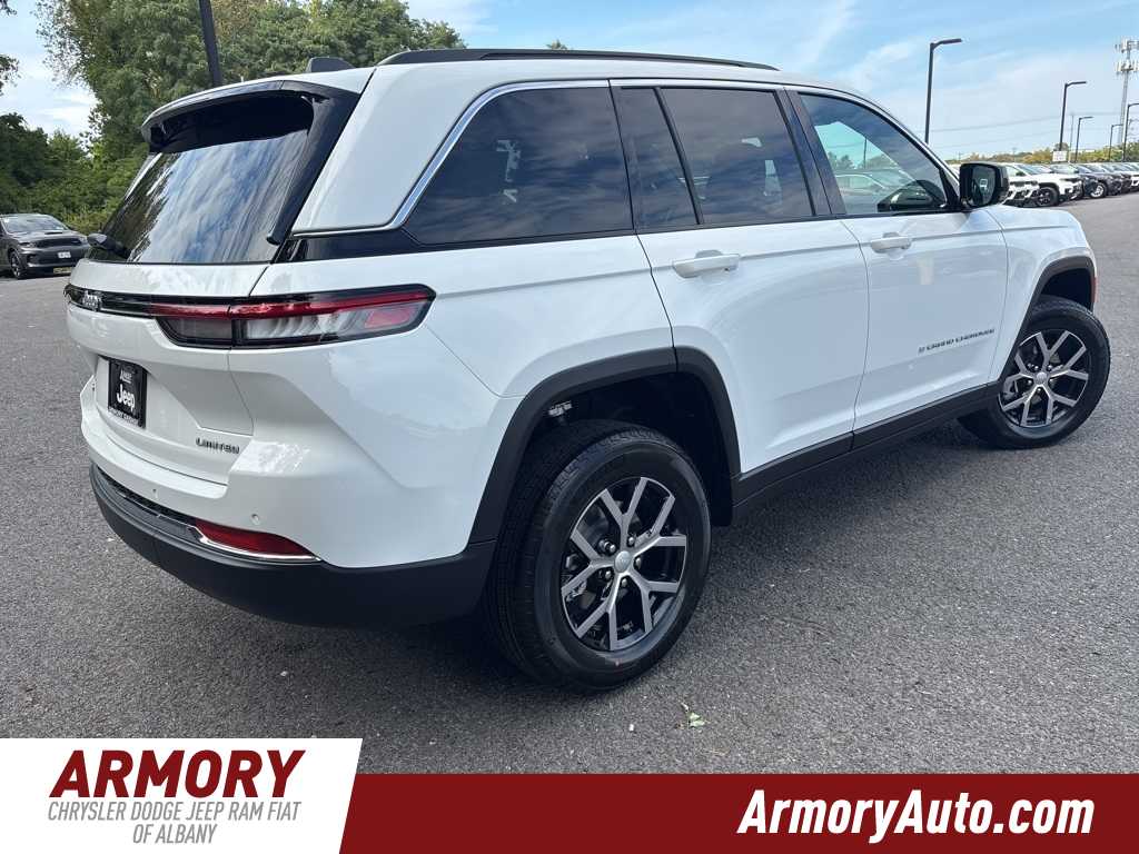 Thumbnail: 2025 Jeep Grand Cherokee - 4