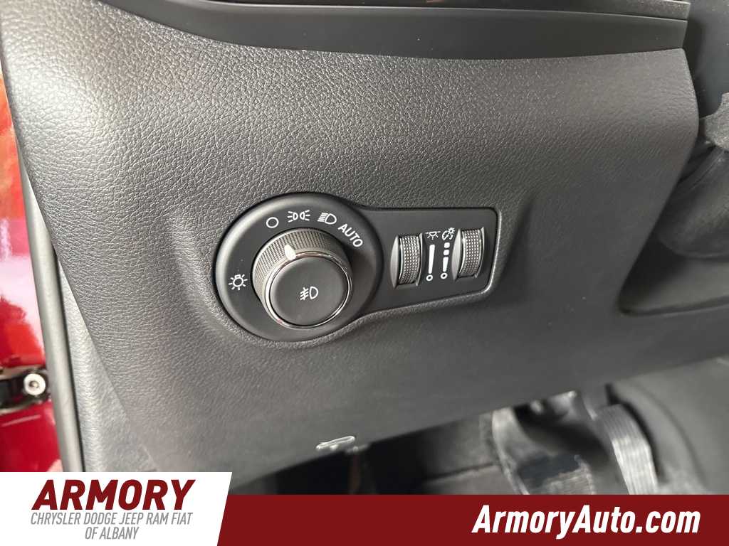 Thumbnail: 2025 Jeep Compass - 12