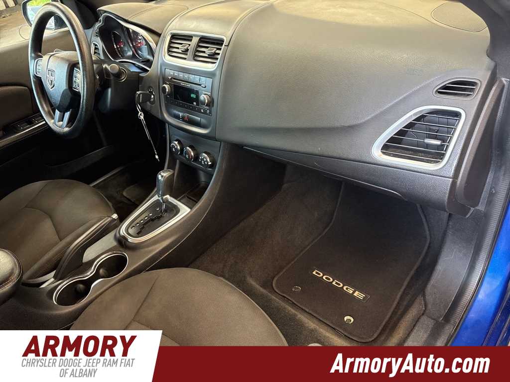 Thumbnail: 2013 Dodge Avenger - 36