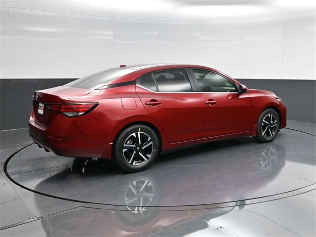 2025 Nissan Sentra SV photo 3