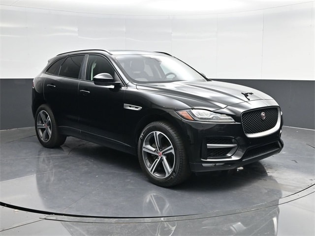 2020 Jaguar F-Pace R-Sport