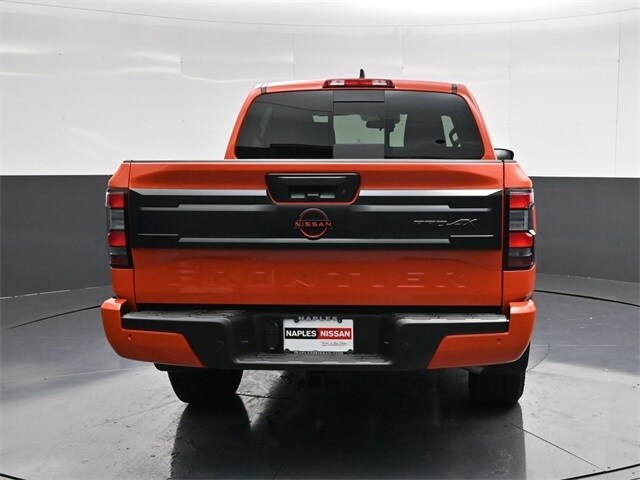 2026 Nissan Frontier PRO-4X photo 4