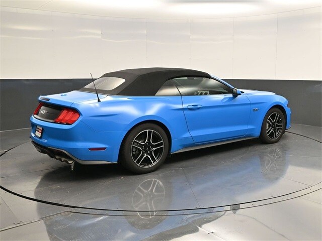 2023 Ford Mustang GT Premium Convertible photo 3