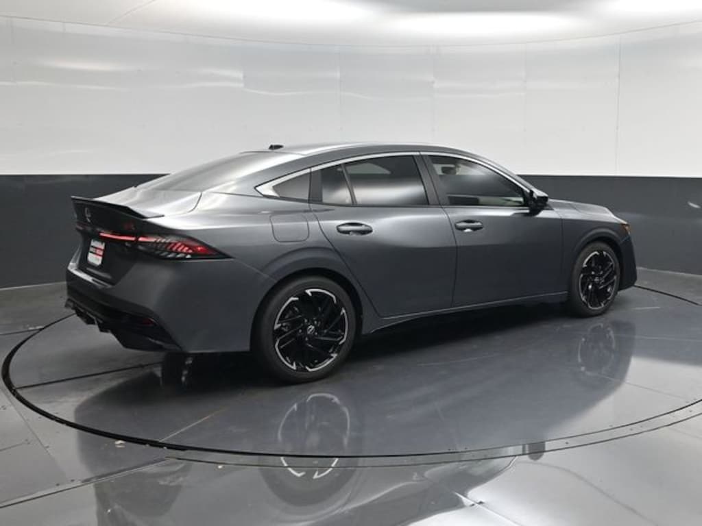 New 2026 Nissan Sentra SR Sedan