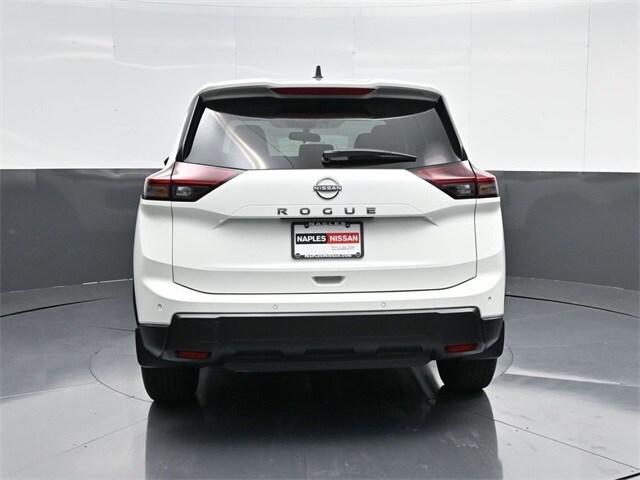 2026 Nissan Rogue S photo 4