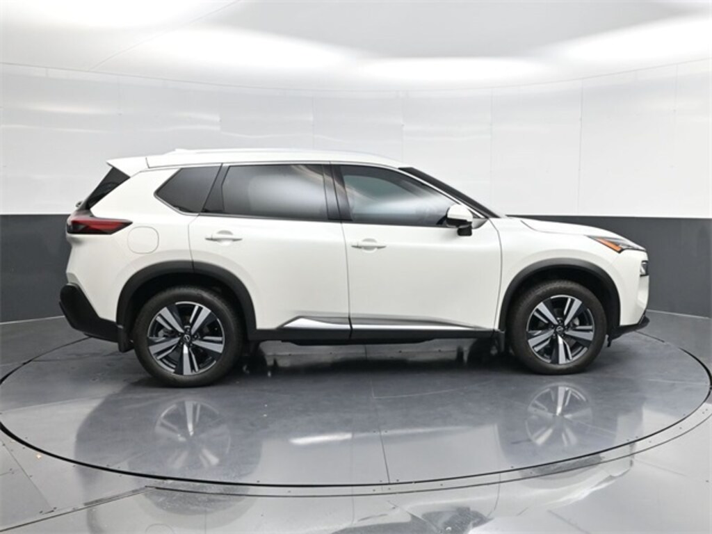 Used 2023 Nissan Rogue SL SUV