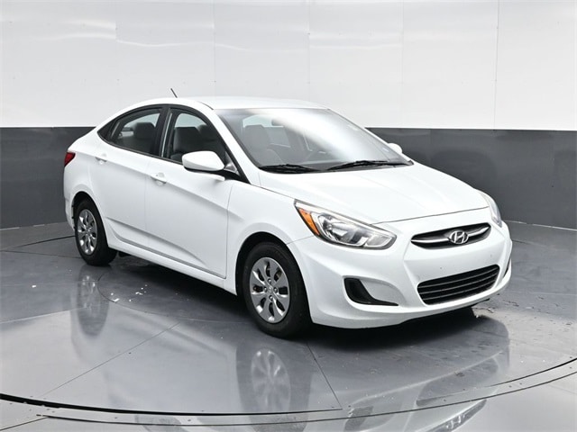 2015 Hyundai Accent GLS's photo