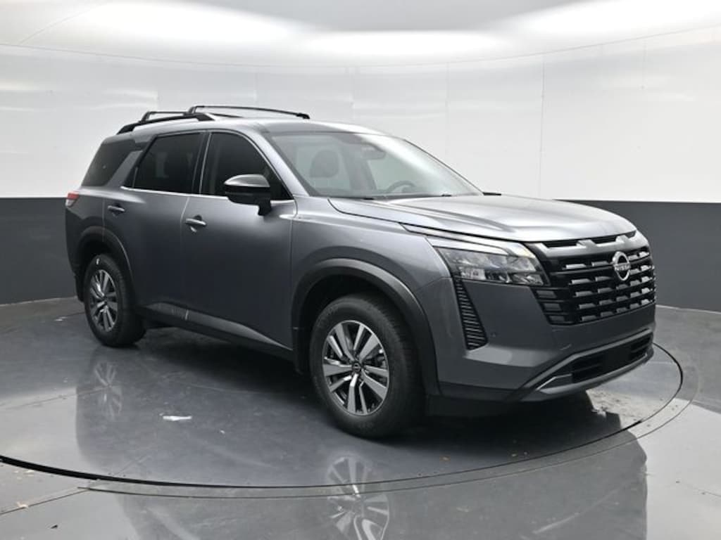 New 2026 Nissan Pathfinder SL SUV