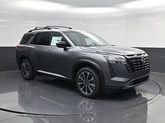 2026 Nissan Pathfinder Platinum SUV