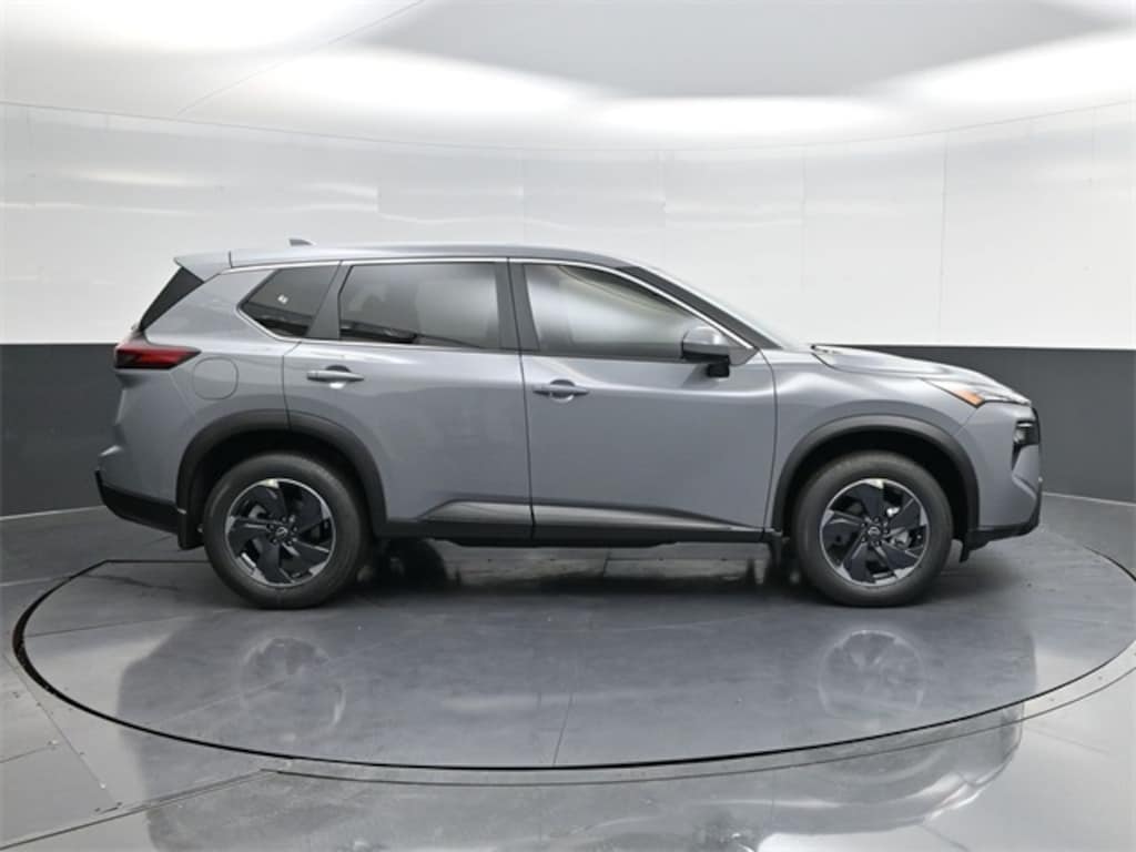 New 2026 Nissan Rogue SV SUV