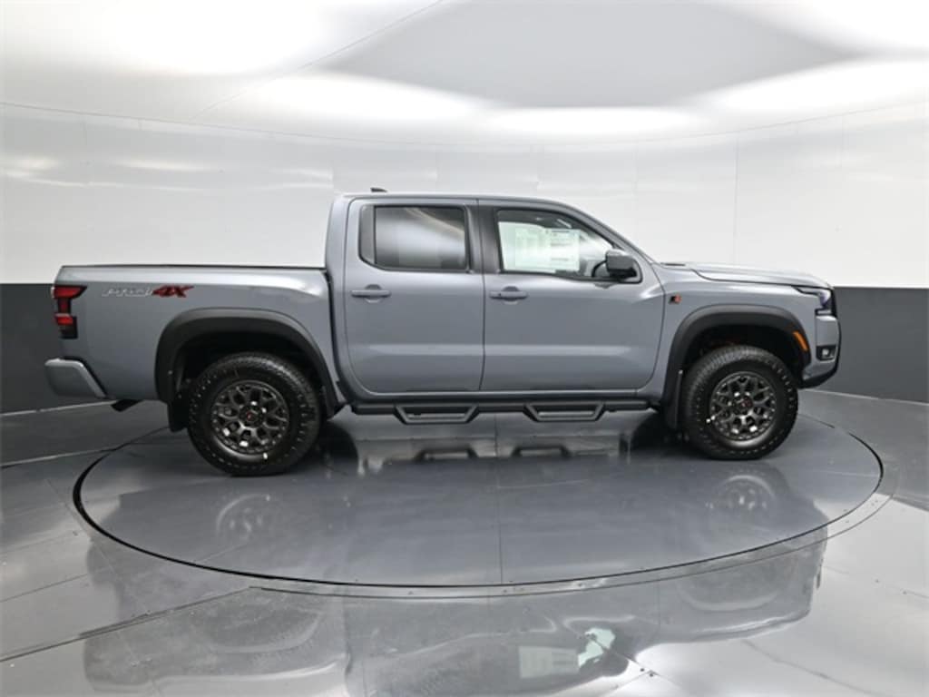 New 2026 Nissan Frontier PRO-4X w/R Package Truck Crew Cab