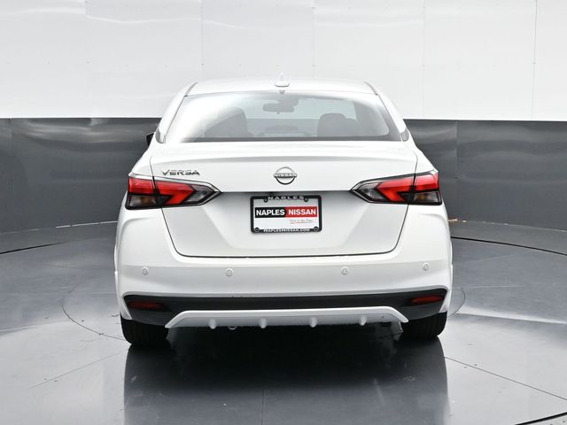 2025 Nissan Versa Sedan SV - Photo 4