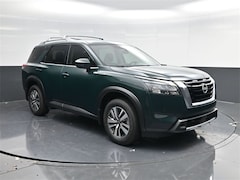 2025 Nissan Pathfinder SL SUV