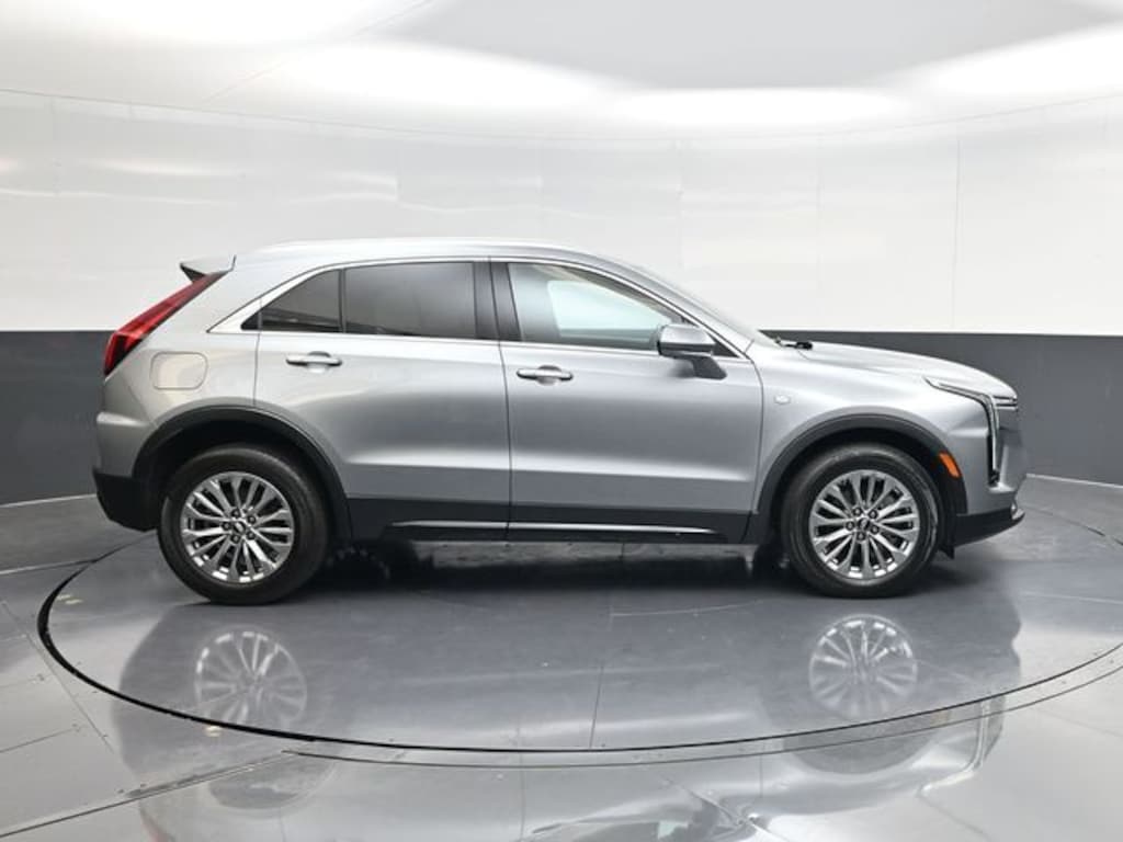 Used 2025 CADILLAC XT4 Premium Luxury SUV