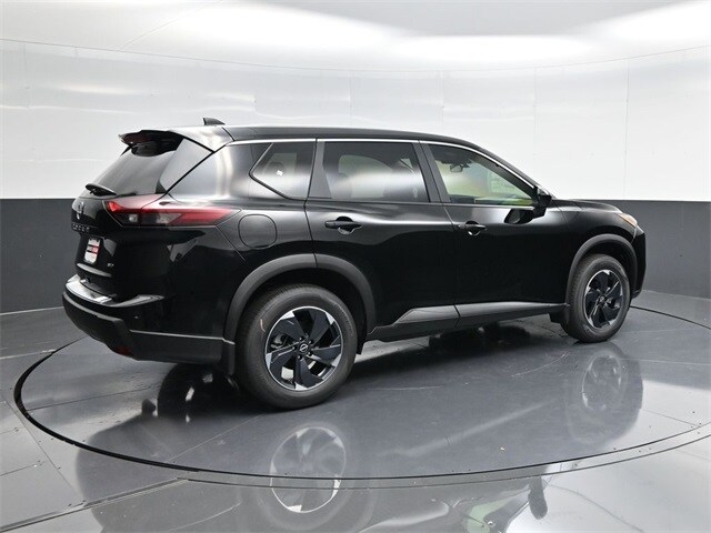 2026 Nissan Rogue SV photo 2
