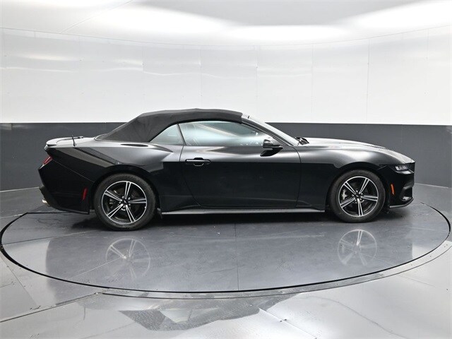 2024 Ford Mustang EcoBoost Premium photo 2
