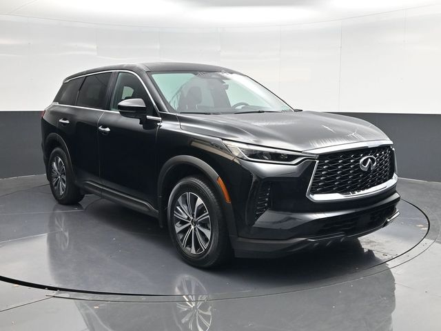 2025 INFINITI QX60 PURE's photo